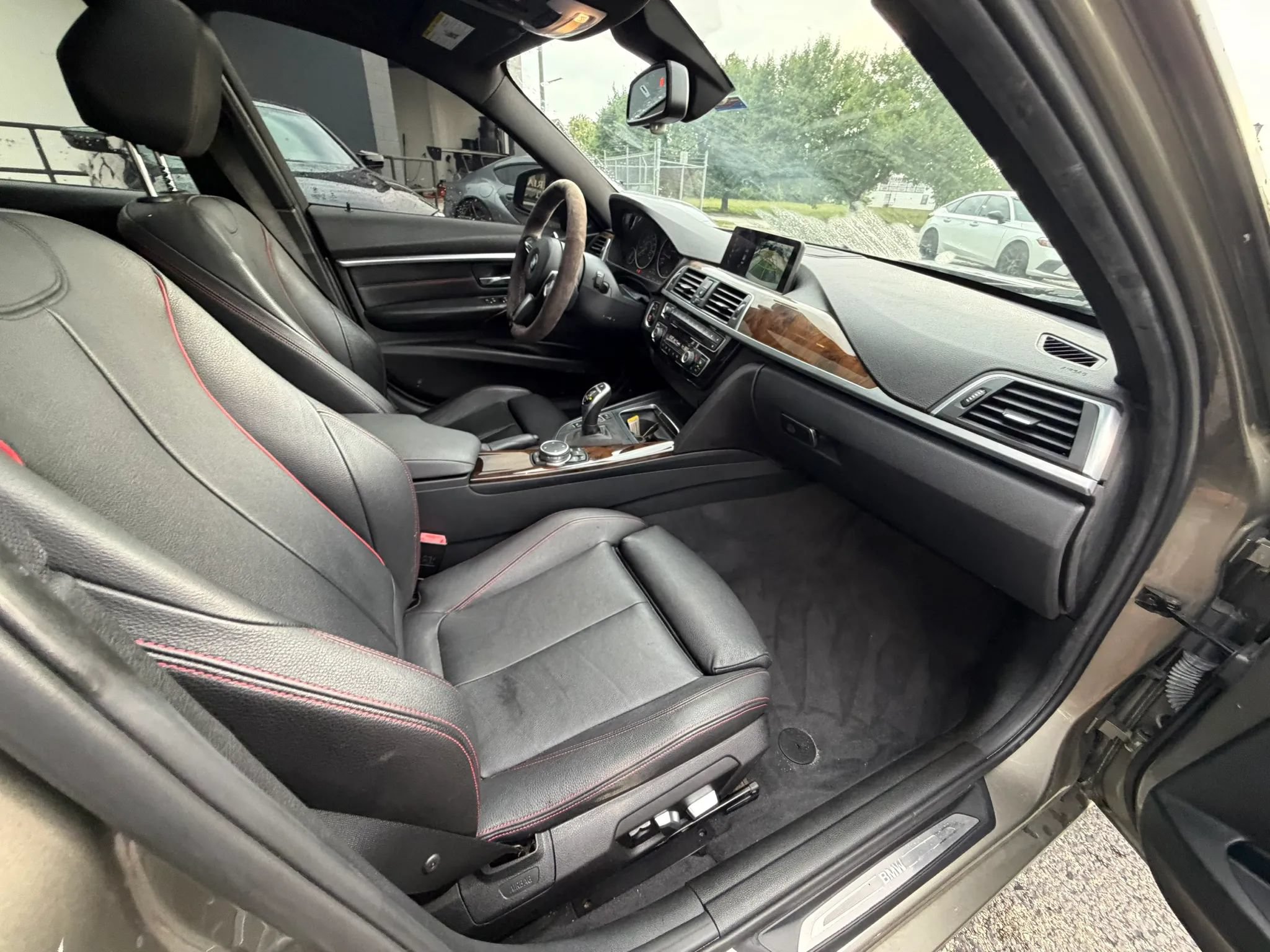Used 2016 BMW 340i xDrive Sedan AWD/4WD image 30