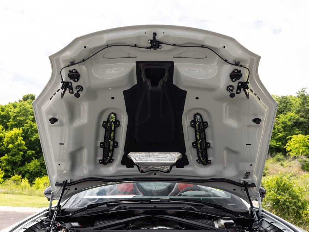 New 2026 Aston Martin V8 Vantage S RWD image 65