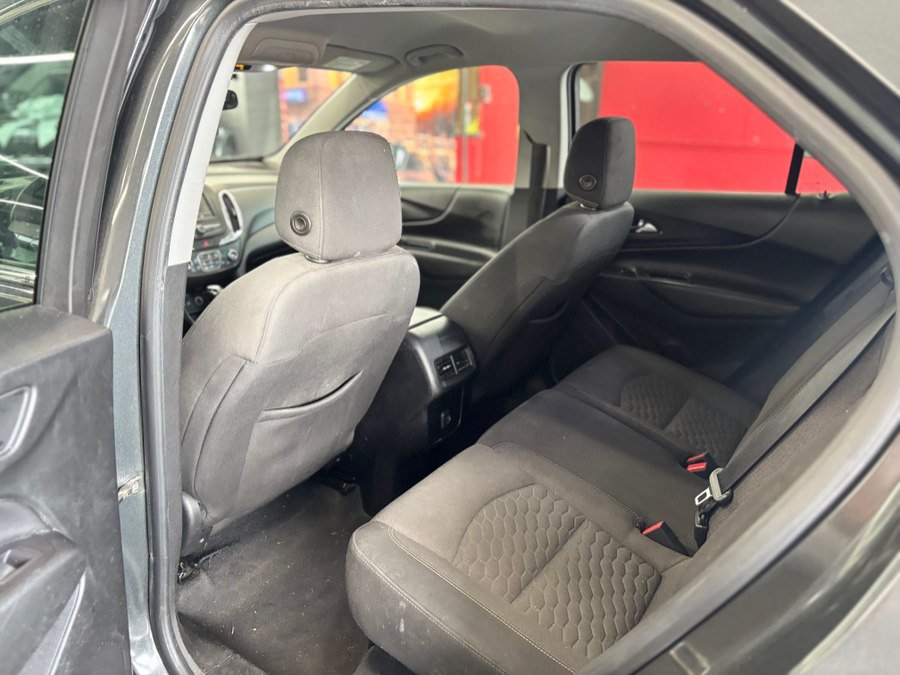 Used 2019 Chevrolet Equinox LT w/ Driver Convenience Package FWD image 15