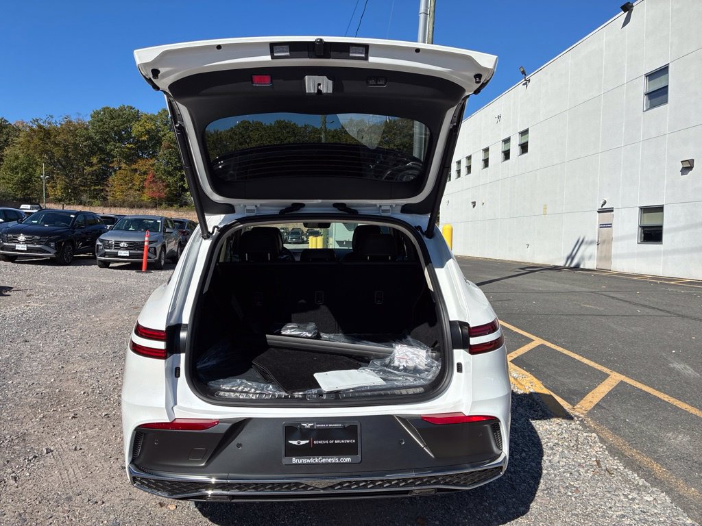 New 2027 Genesis GV70 2.5T Advanced AWD/4WD image 10