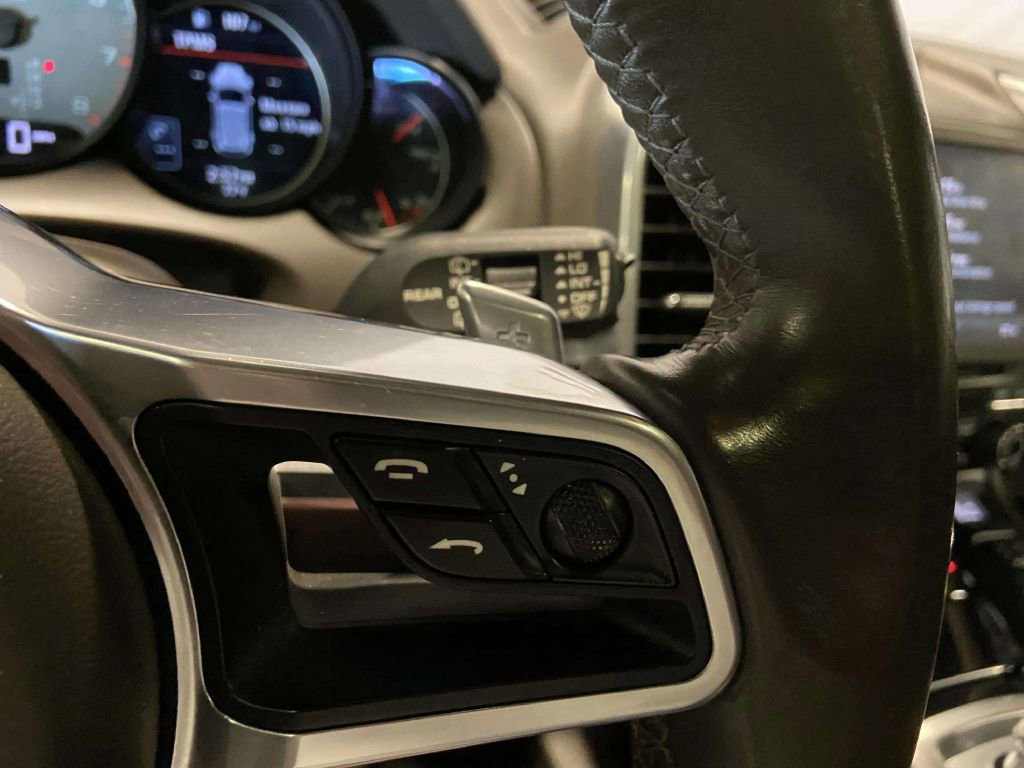 Used 2017 Porsche Cayenne S AWD/4WD image 43