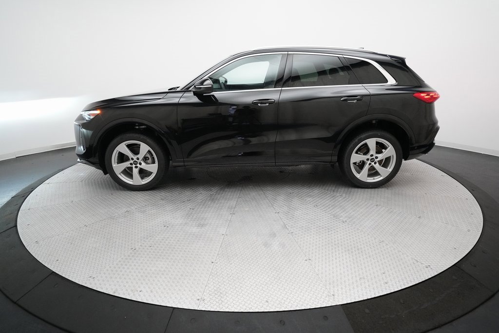 New 2025 Audi Q5 Premium Plus image 24