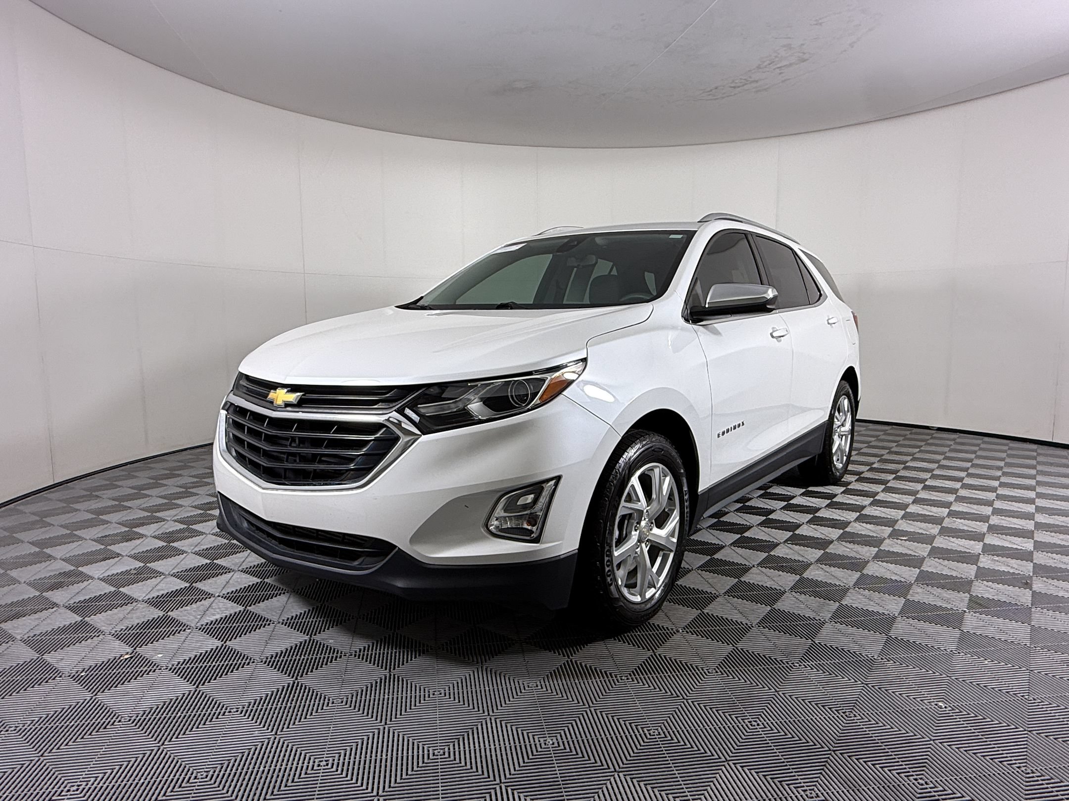 Used 2020 Chevrolet Equinox LT