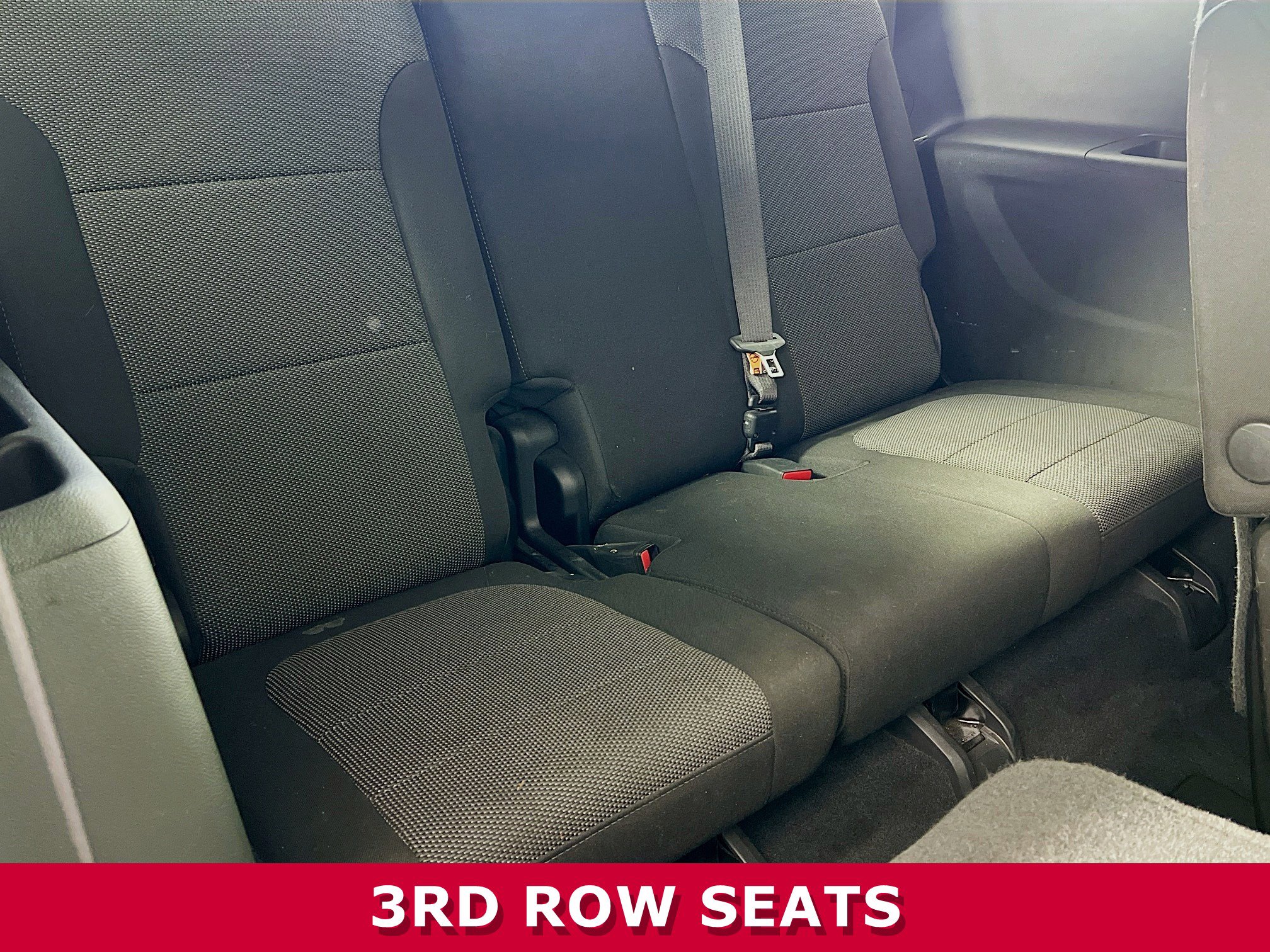 Used 2022 Chevrolet Traverse LT image 24