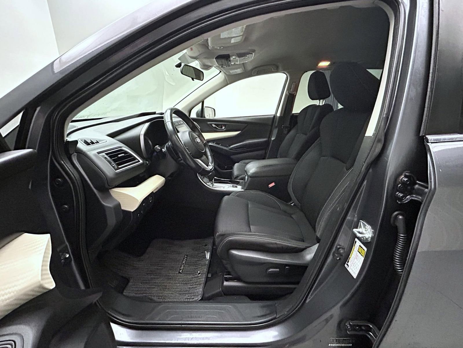 Used 2021 Subaru Ascent Premium image 10