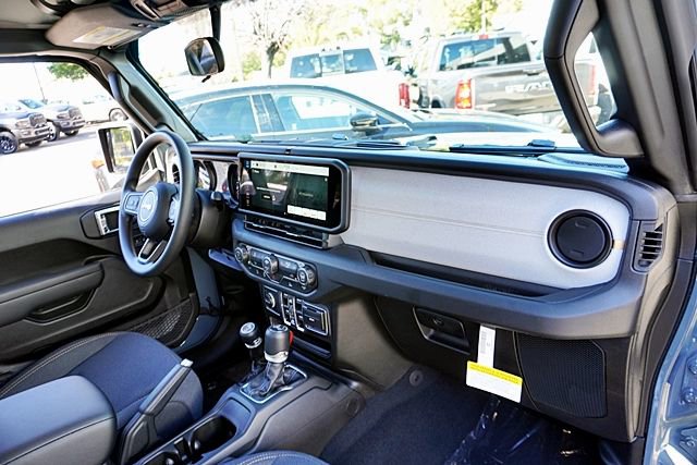 New 2026 Jeep Wrangler Unlimited Sport S image 13