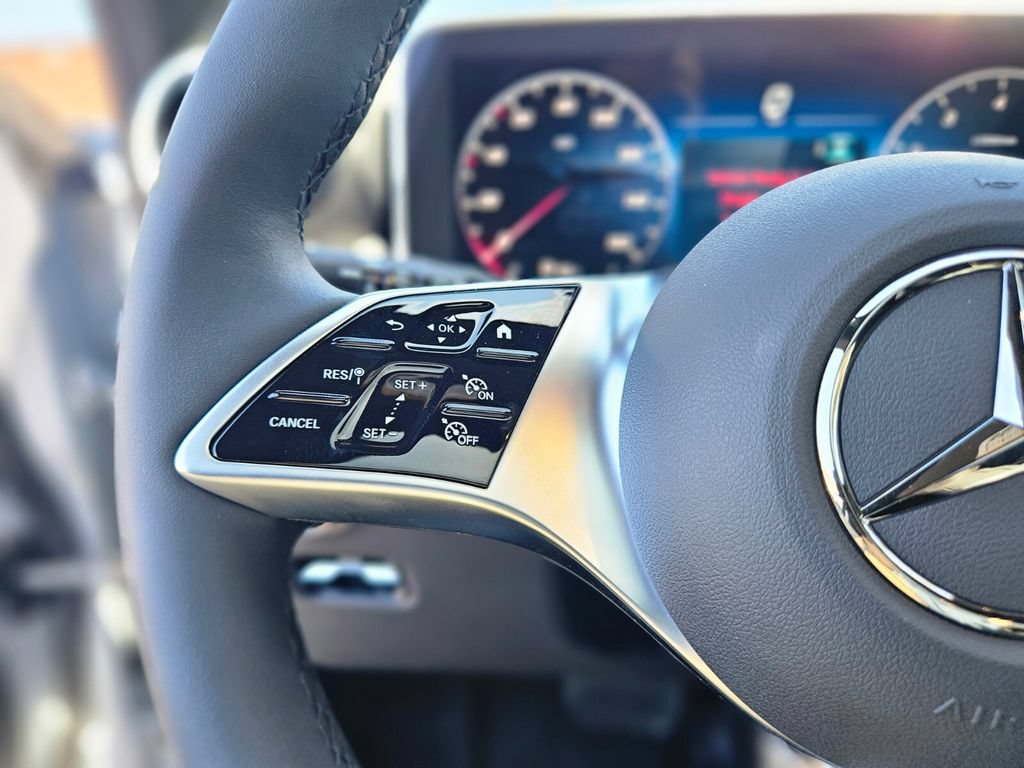 New 2026 Mercedes-Benz GLC 300 4MATIC image 25