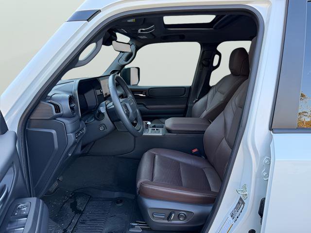 Used 2024 Toyota Land Cruiser image 16