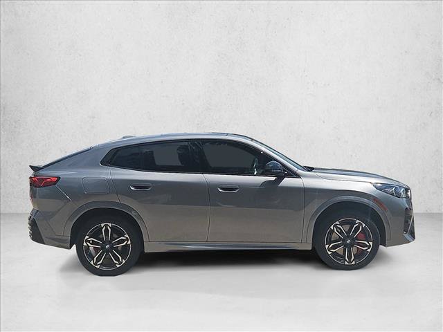 Certified 2026 BMW X2 xDrive28i w/ Technology Package AWD/4WD image 4