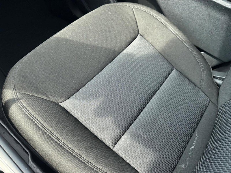 Certified 2022 Ford Explorer XLT image 28