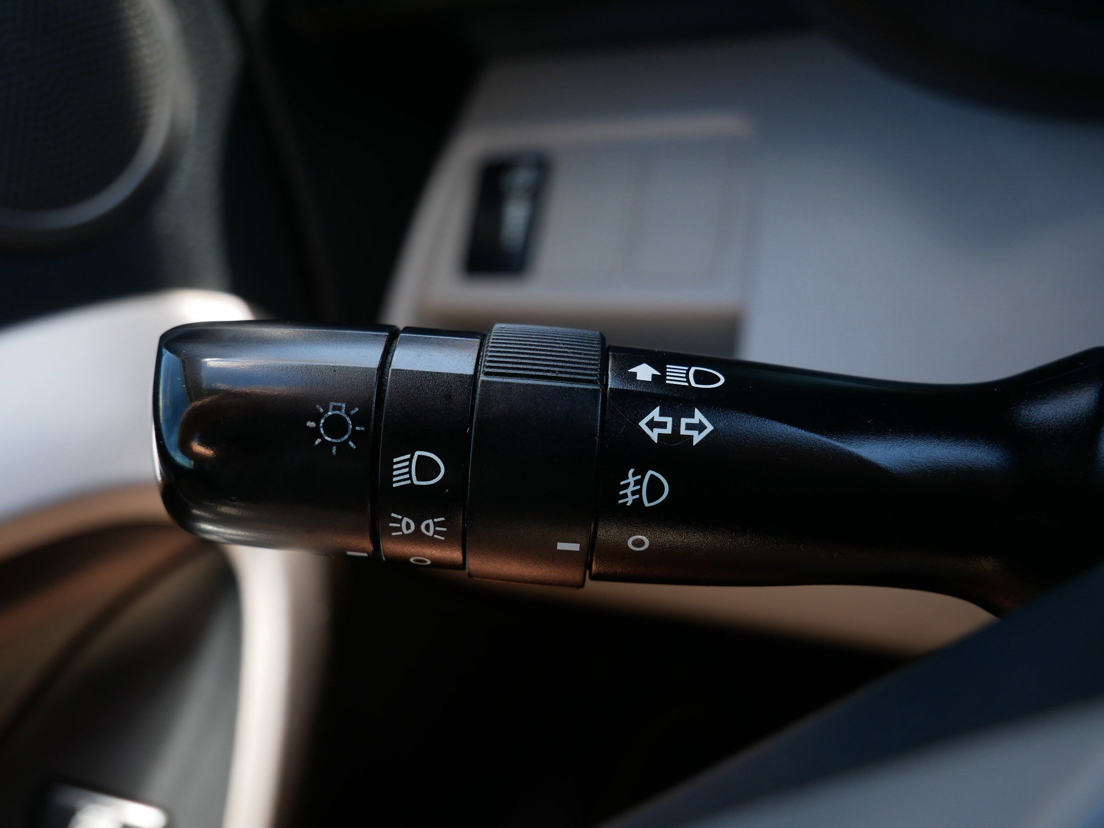 Used 2008 Toyota RAV4 Limited image 29