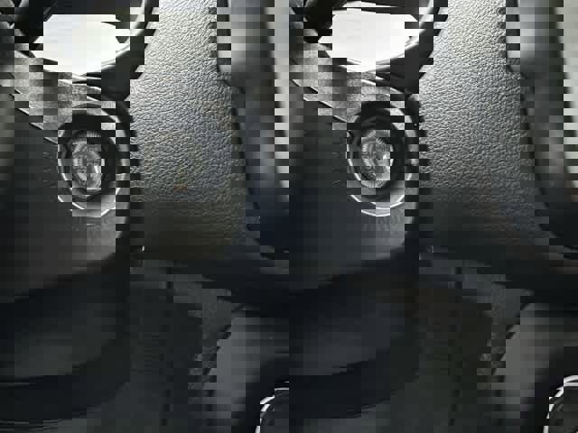 Used 2023 Jeep Renegade Latitude AWD/4WD image 23