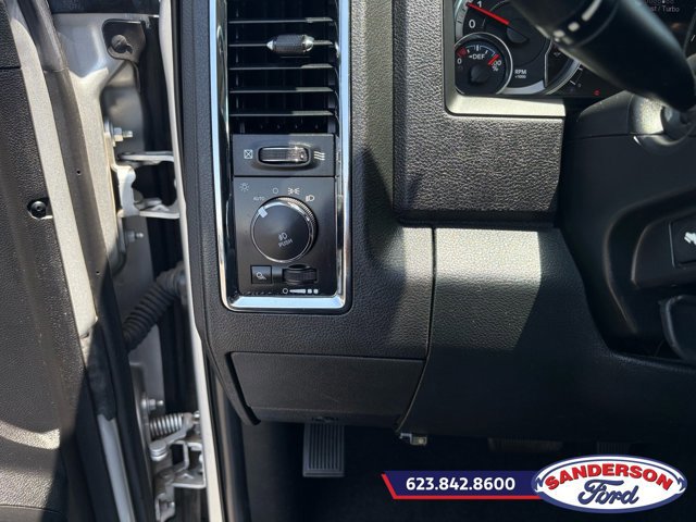 Used 2017 RAM 3500 Laramie AWD/4WD image 12