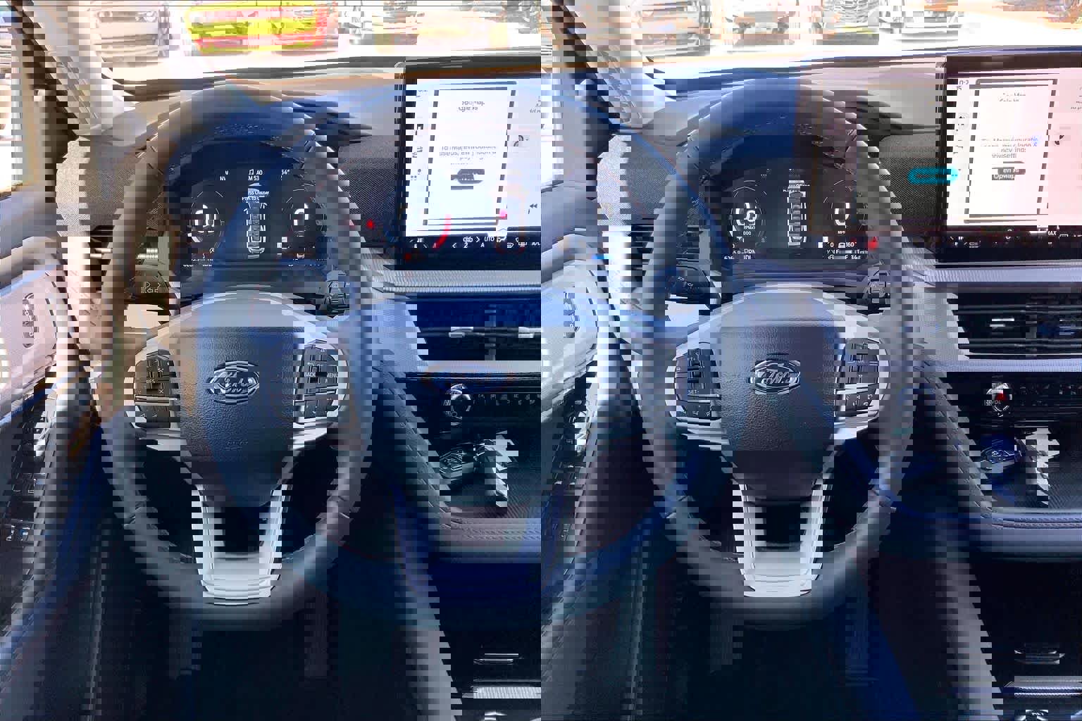 Certified 2025 Ford Explorer Active image 5