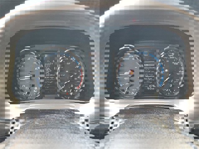 Used 2018 Toyota RAV4 LE w/ Carpet Mat Package image 20