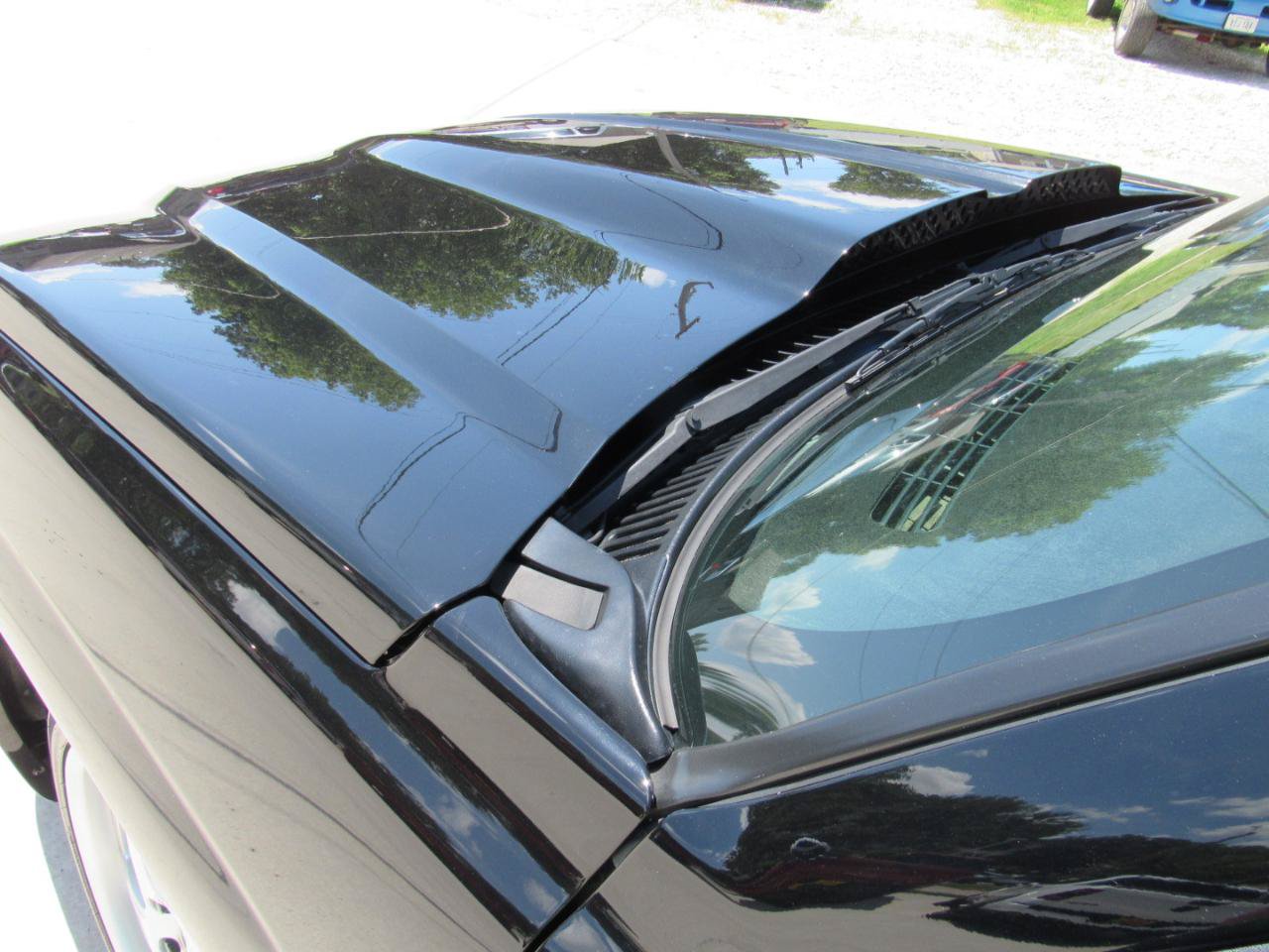 Used 2004 Chevrolet Silverado 1500 SS AWD/4WD image 9