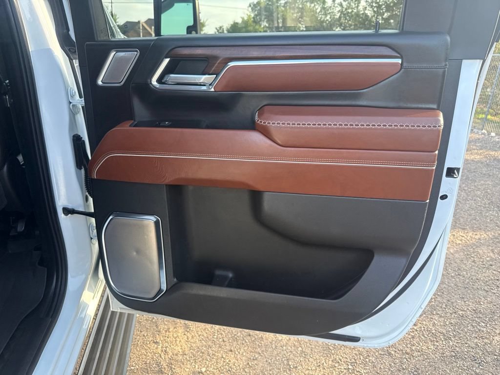 Used 2024 GMC Sierra 2500 Denali Ultimate AWD/4WD image 35