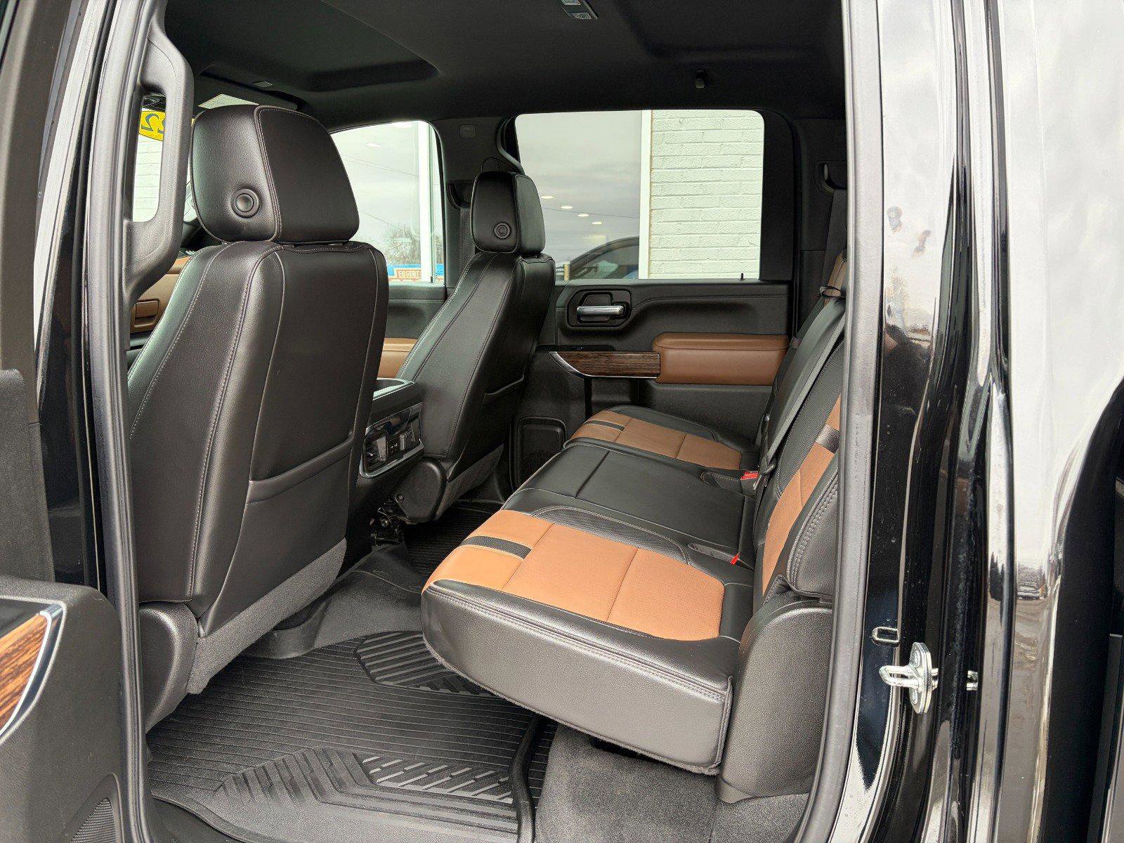 Used 2022 Chevrolet Silverado 2500 High Country w/ Safety Package II image 20