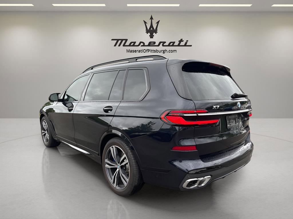 Used 2025 BMW X7 M60i image 7