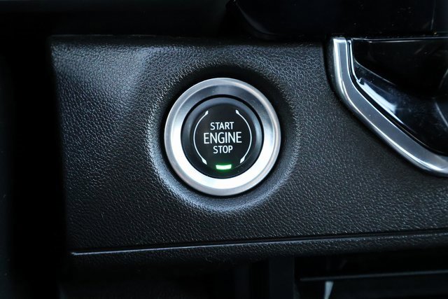 Used 2023 Chevrolet Colorado W/T image 7