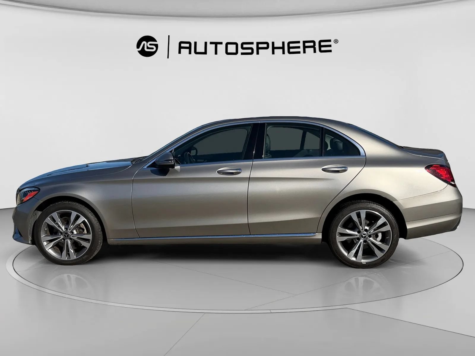Used 2019 Mercedes-Benz C 300 4MATIC Sedan image 4