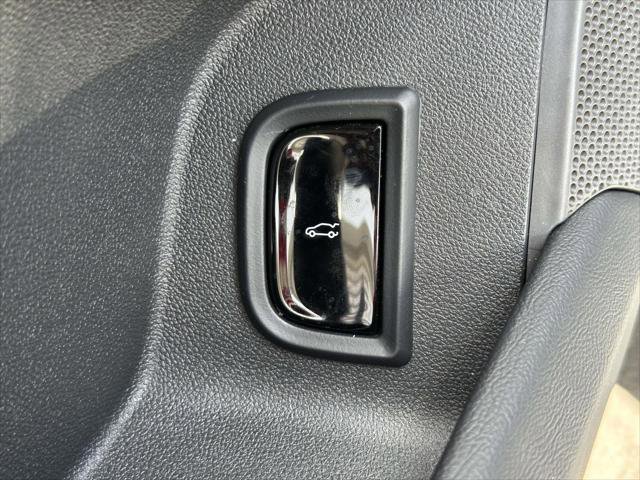 Certified 2024 Cadillac Lyriq Sport AWD/4WD image 21