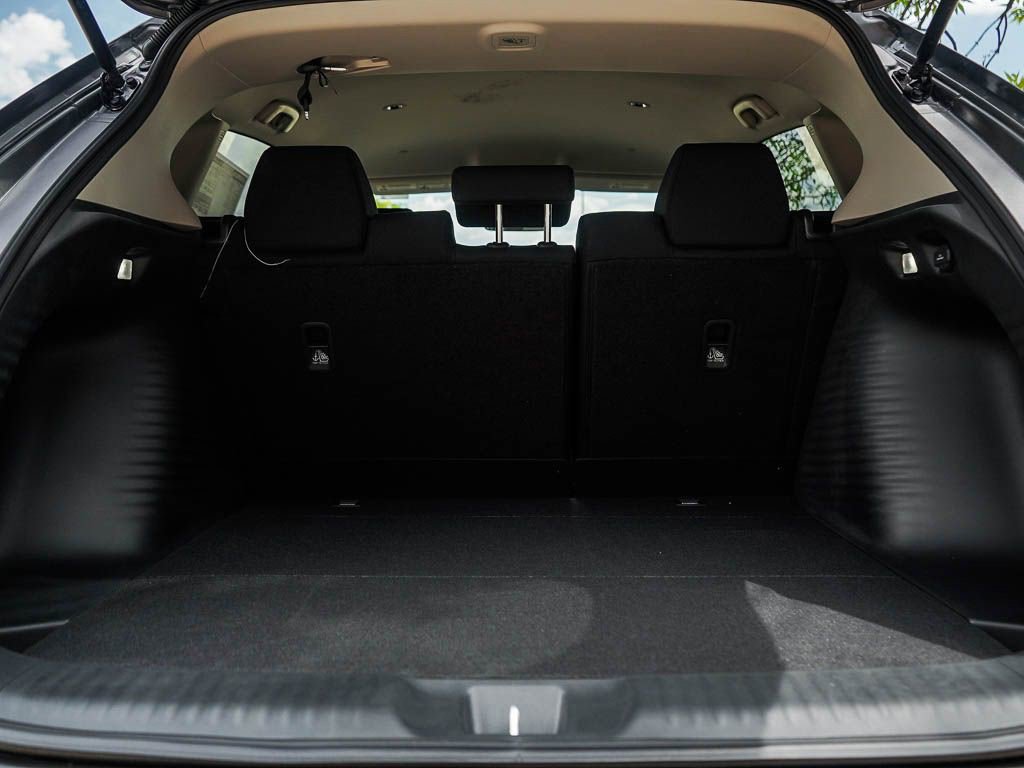 New 2026 Honda HR-V LX image 8