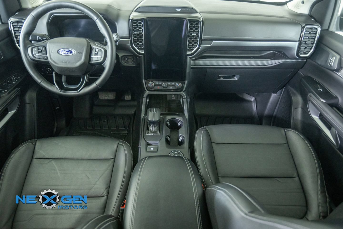 Used 2024 Ford Ranger Lariat w/ Advanced Towing Package AWD/4WD image 31