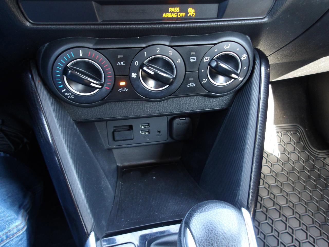 Used 2016 Scion iA FWD image 18