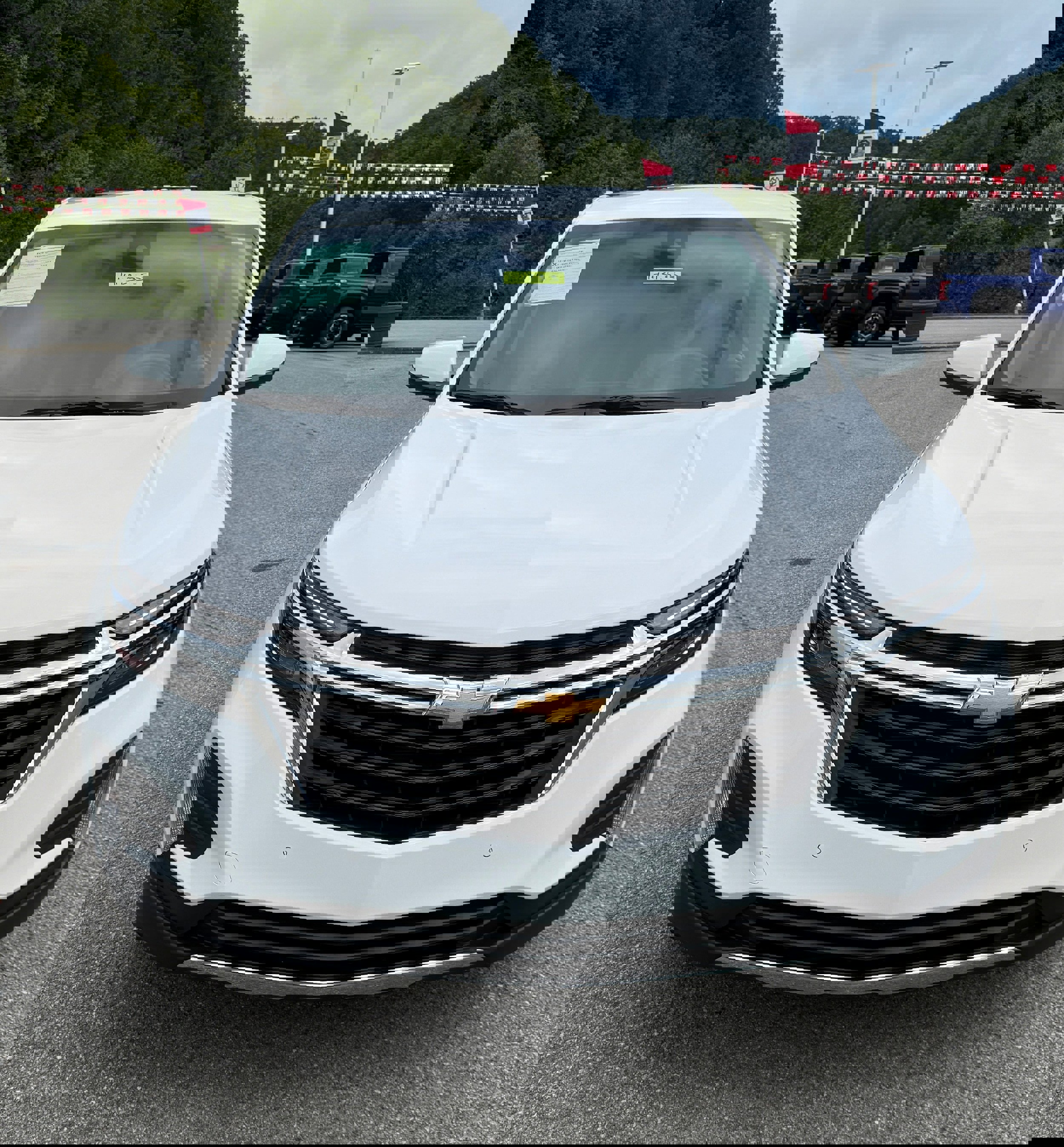 Used 2022 Chevrolet Equinox LT image 4