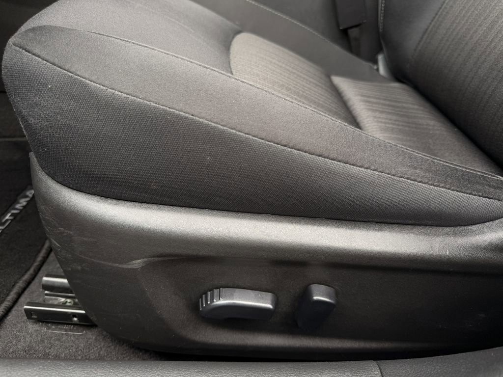 Used 2024 Nissan Altima 2.5 SV image 15