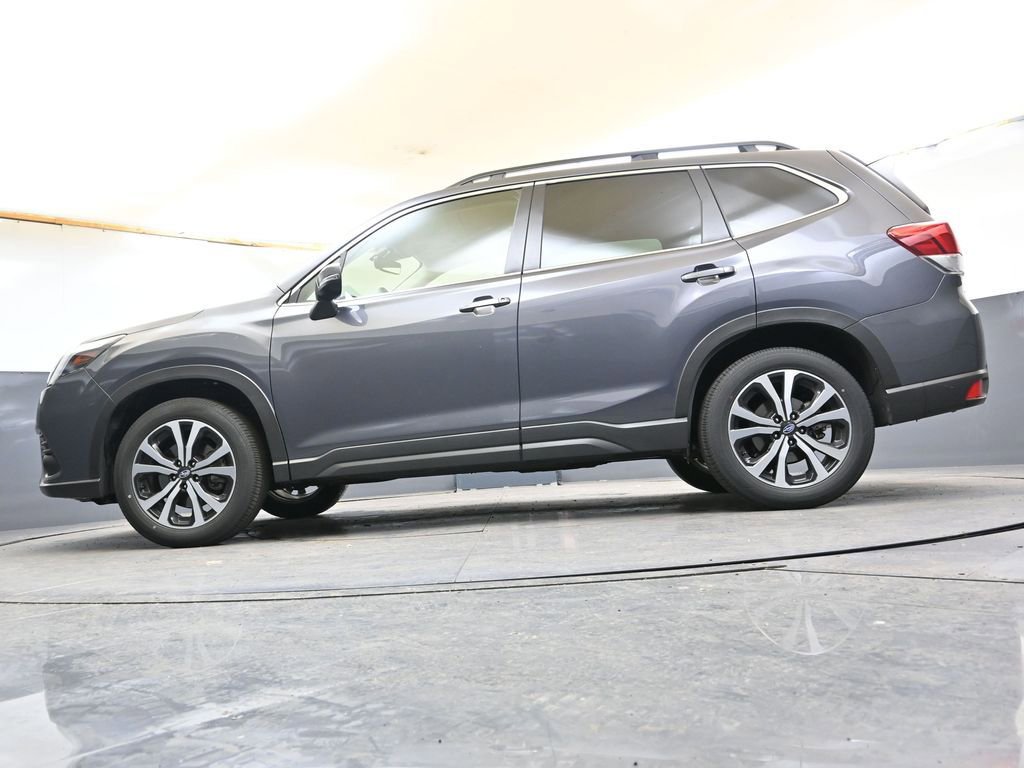 Used 2023 Subaru Forester Limited w/ Popular Package #3 AWD/4WD image 43