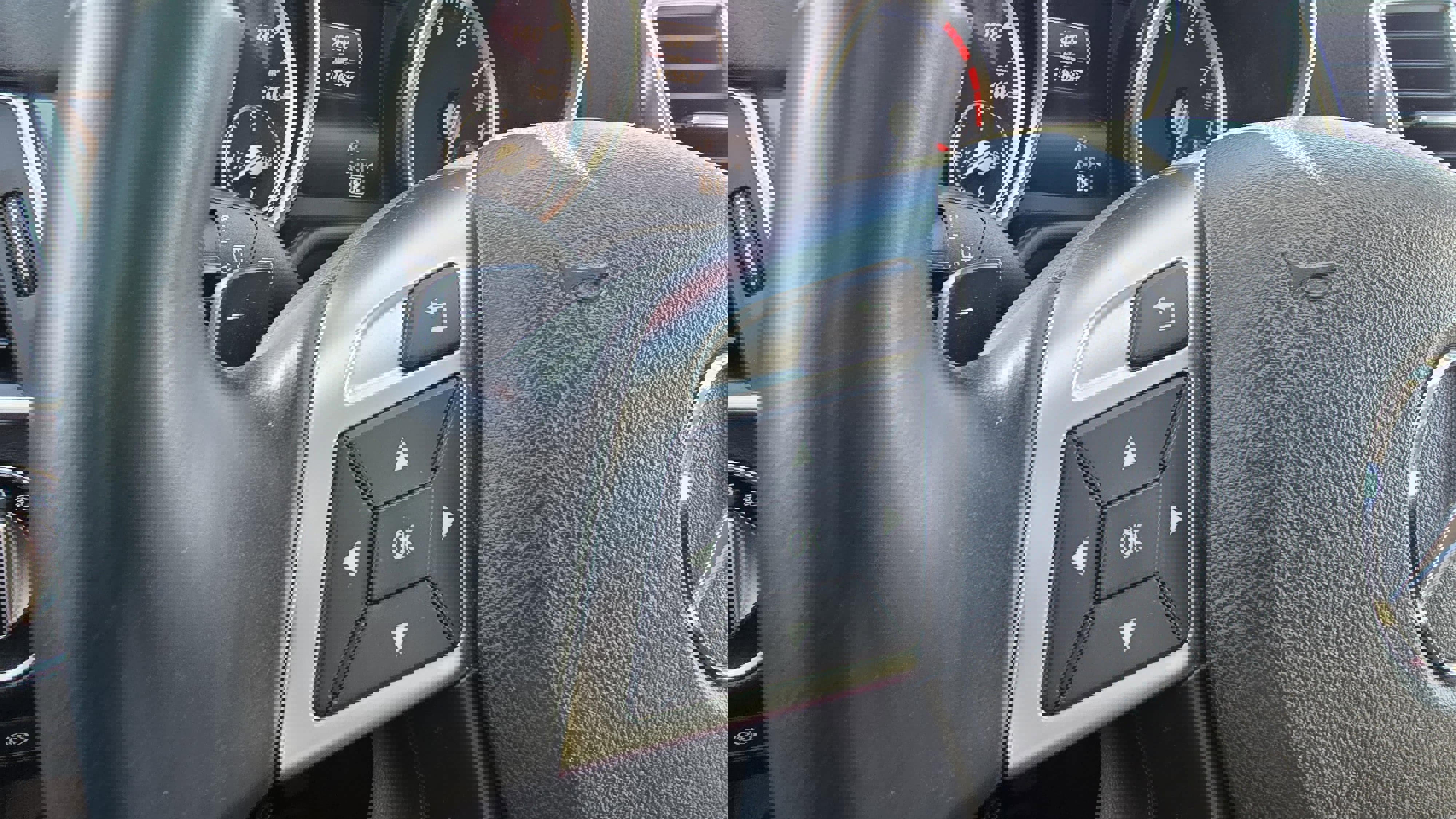 Used 2014 Mercedes-Benz GL 450 4MATIC 4dr GL 450 w/ Driver Assistance Package image 49