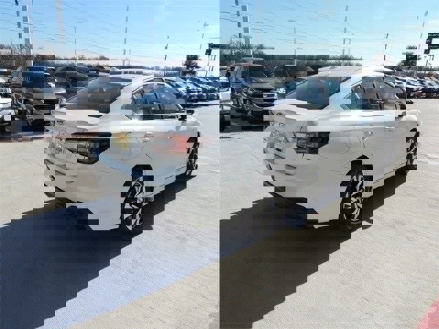 Used 2024 Subaru Legacy Premium image 5