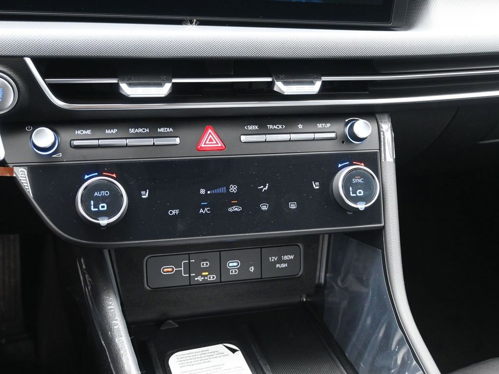 New 2026 Hyundai Sonata SEL FWD image 18