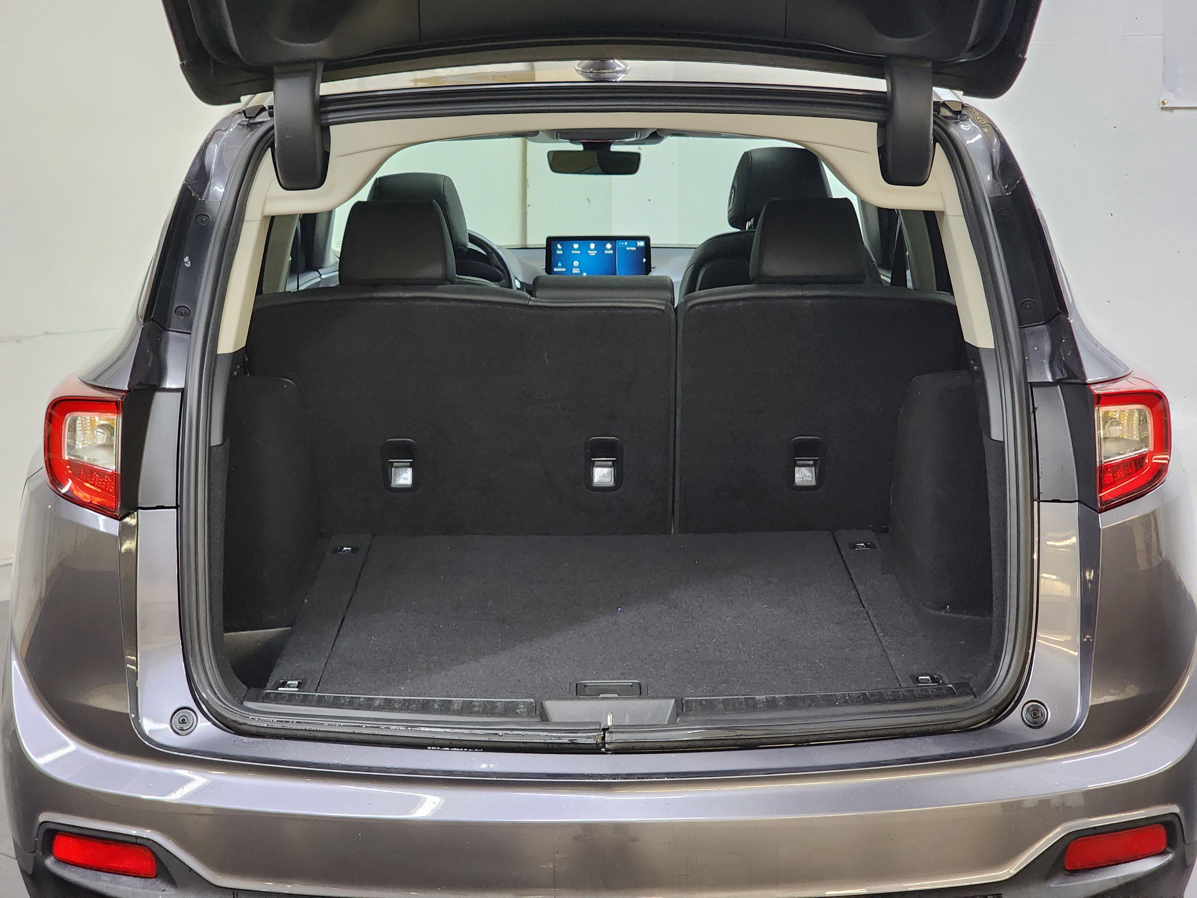 Used 2019 Acura RDX FWD image 5