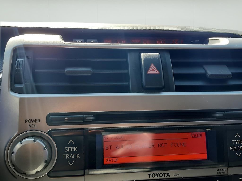 Used 2011 Toyota 4Runner SR5 w/ Premium Pkg w/Leather image 25