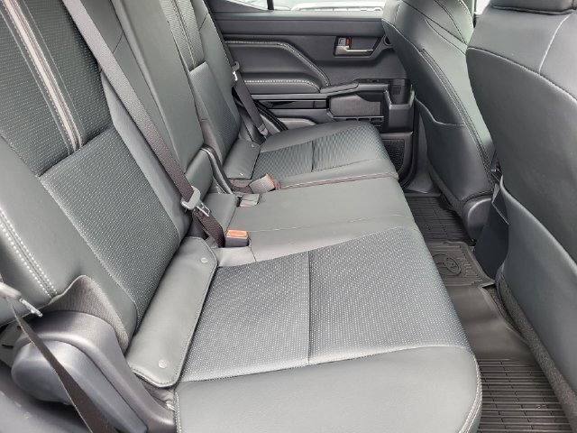 New 2026 Toyota 4Runner Limited AWD/4WD image 16