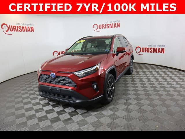 Used 2022 Toyota RAV4 XLE Premium image 3