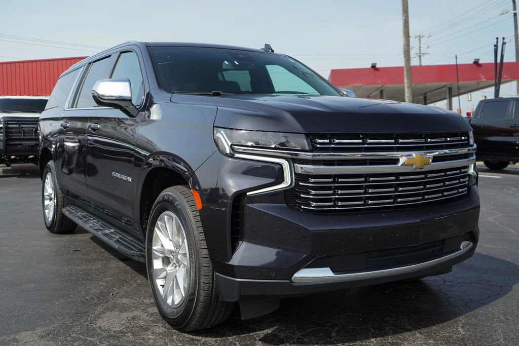 Used 2023 Chevrolet Suburban Premier RWD image 37