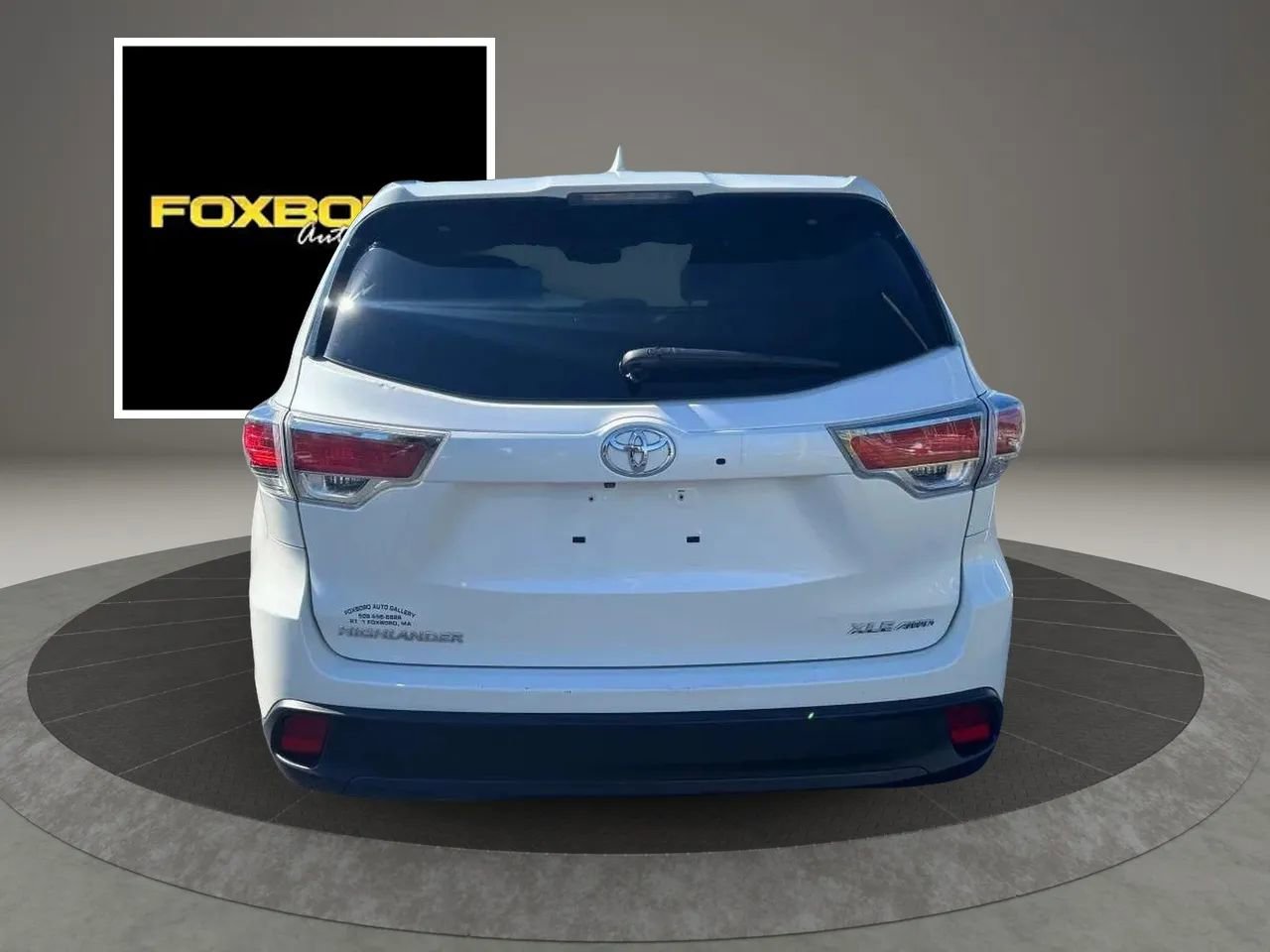 Used 2014 Toyota Highlander XLE AWD/4WD image 6