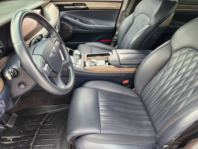 Used 2021 Genesis G90 3.3T Premium image 4