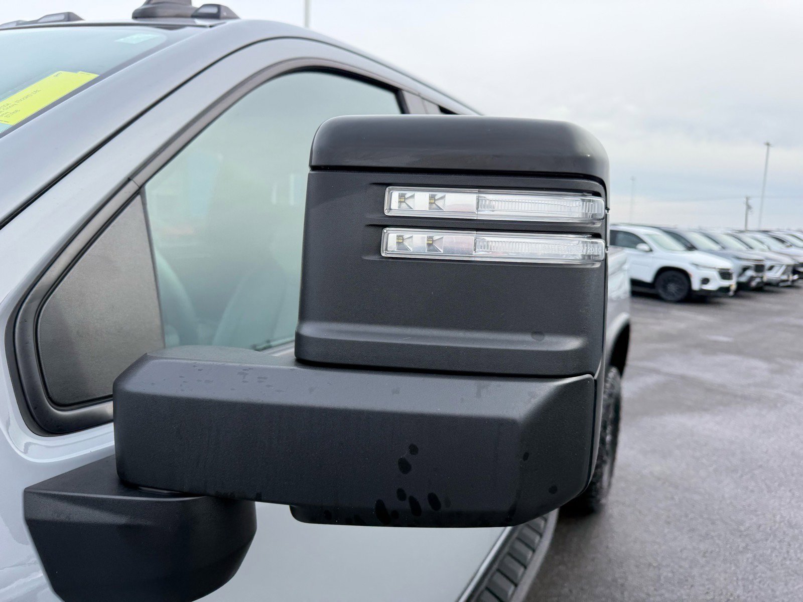 Used 2024 Chevrolet Silverado 2500 ZR2 AWD/4WD image 14