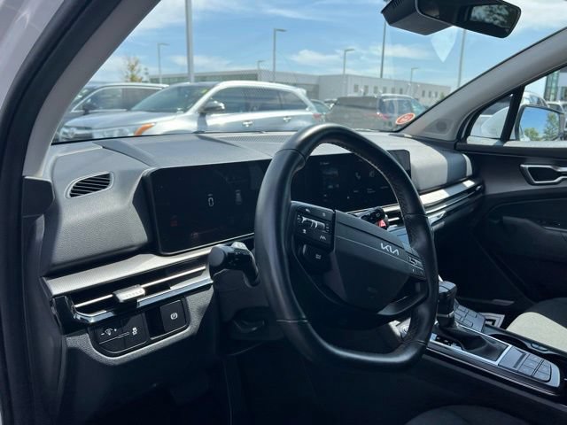 Used 2026 Kia Sportage LX FWD image 9