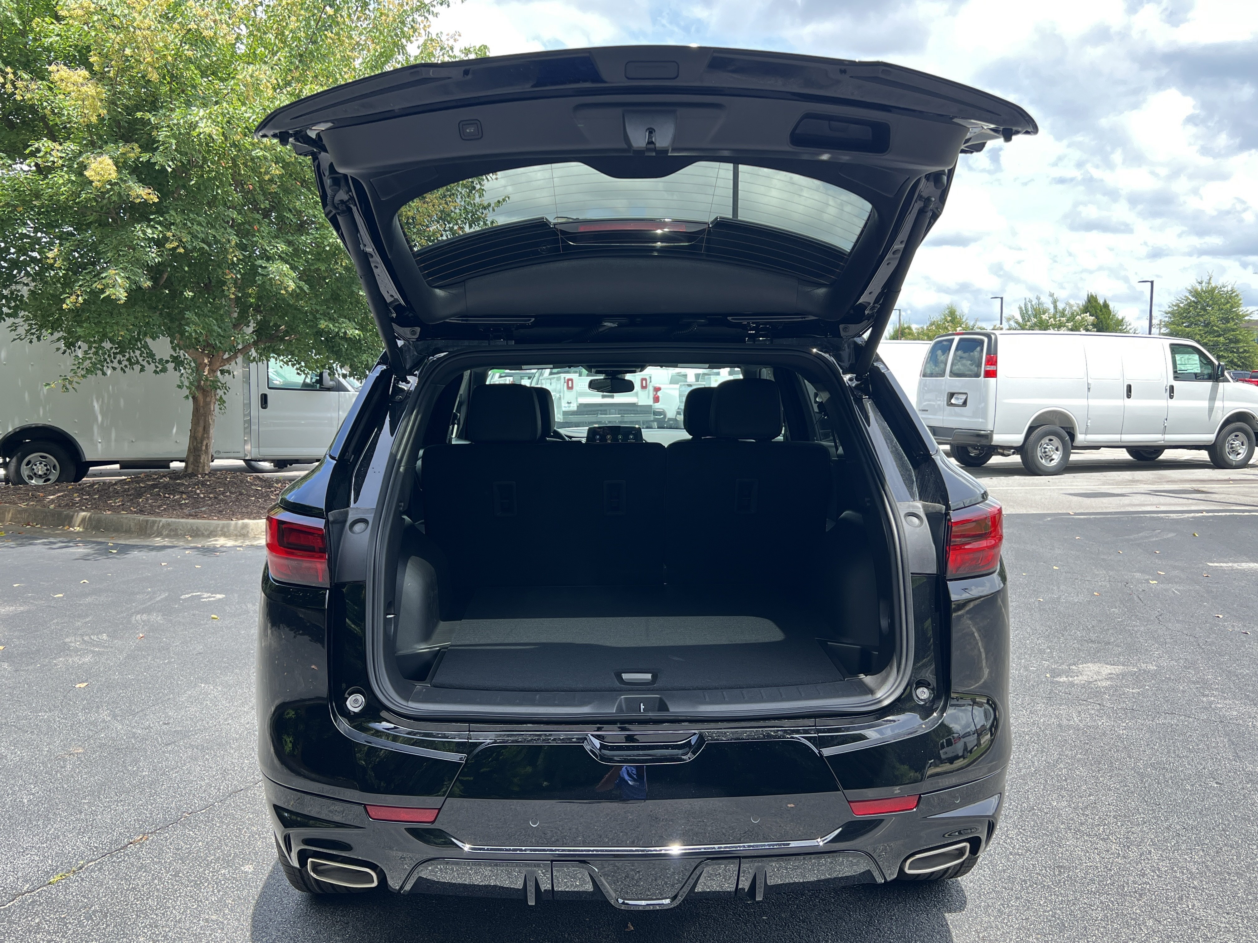New 2026 Chevrolet Blazer RS w/ Enhanced Convenience Package FWD image 11