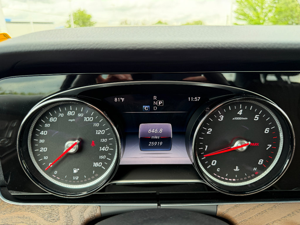 Used 2019 Mercedes-Benz E 300 4MATIC image 45