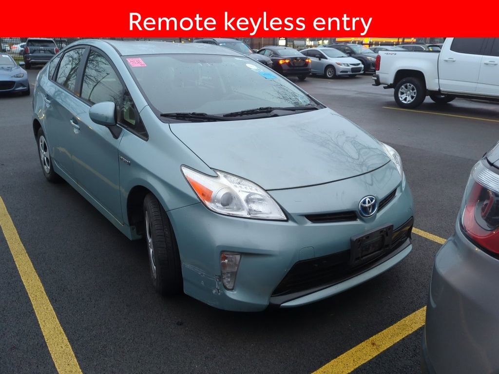 Used 2015 Toyota Prius Two image 3