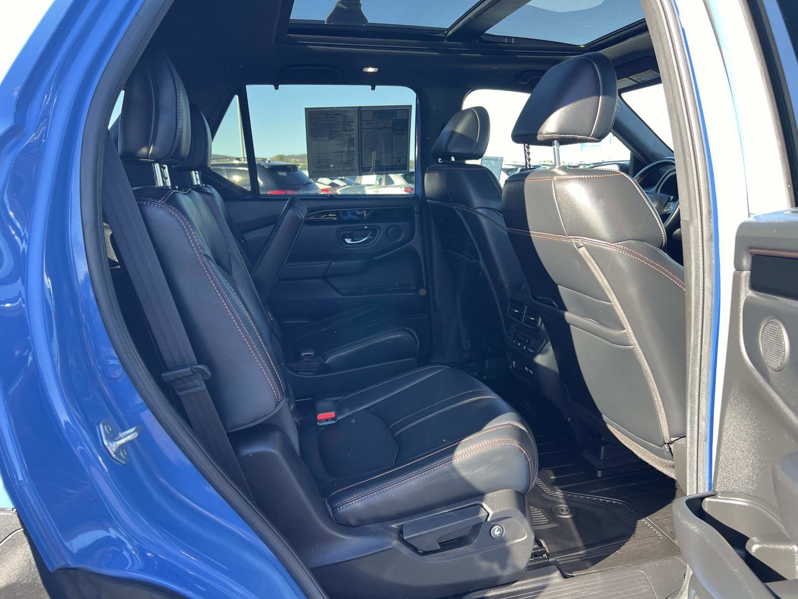 Used 2023 Honda Pilot TrailSport image 34