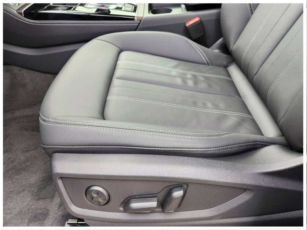 Certified 2023 Audi Q5 2.0T Premium Plus w/ Premium Plus Package AWD/4WD image 24