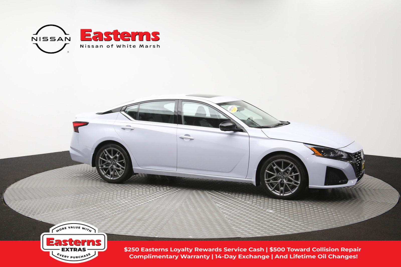 Used 2023 Nissan Altima 2.0 SR FWD image 46